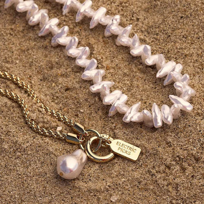 Rope Chain Charmed — Phone Wristlet - US 35712