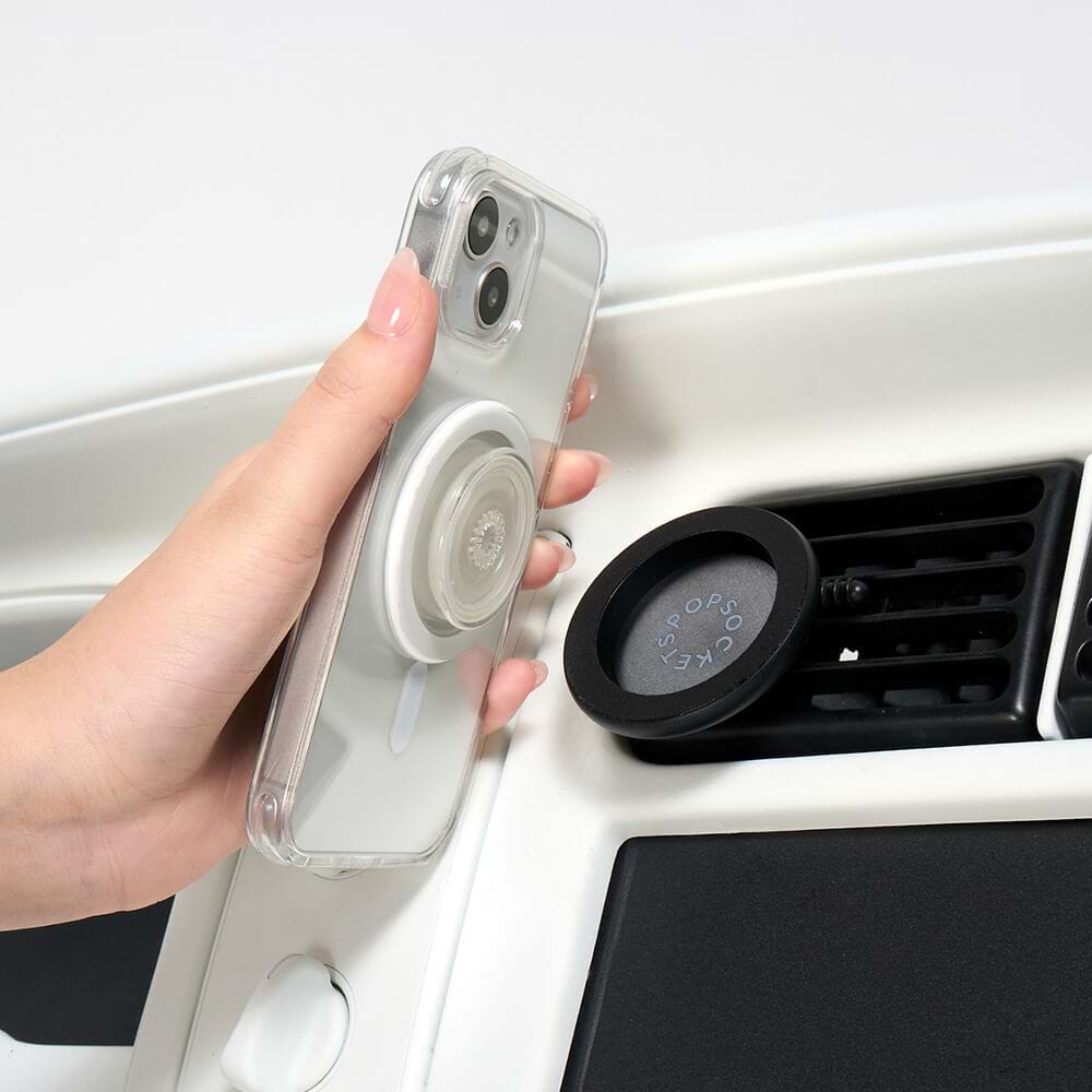 Black — MagSafe Car Vent Mount - US 81182