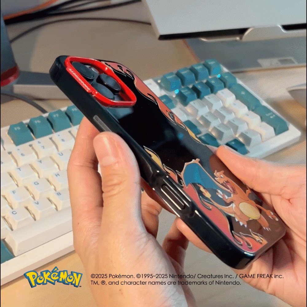 Charizard in Flight — iPhone 17 Pro Max MagSafe Case - US 18107