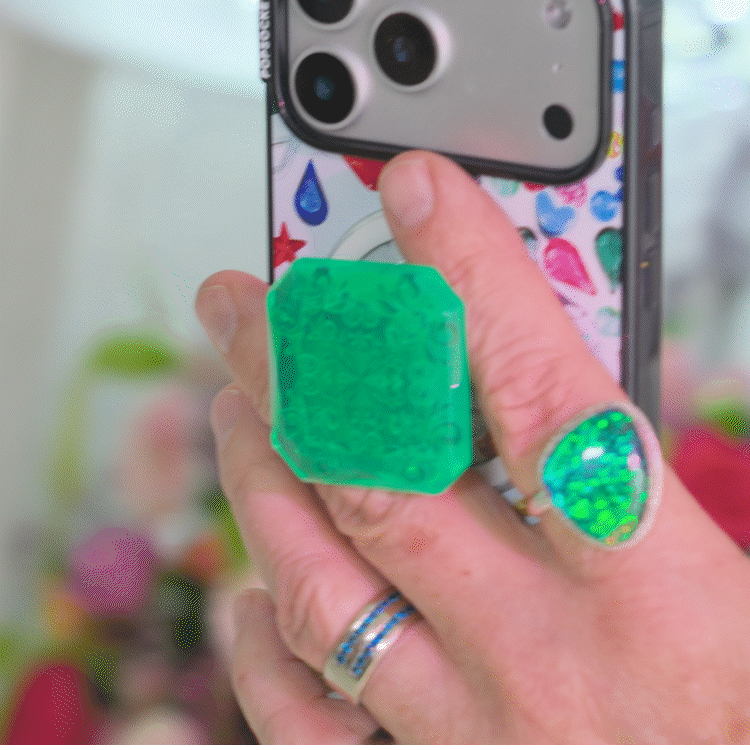 Dichroic Lucky Cut —  MagSafe PopGrip - US 49077